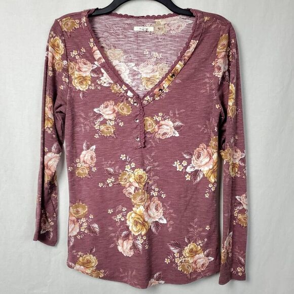Maurices Medium Pink Floral Thermal Shirt - Picture 2 of 7